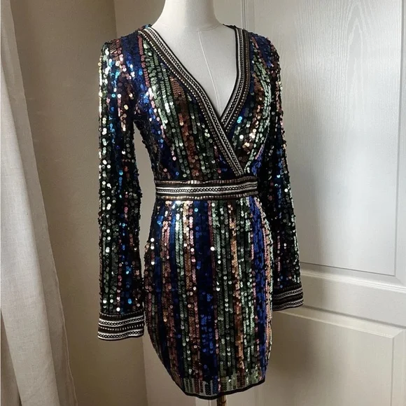 Minuet Petite Multicolor Sequin Long Sleeve Dress - Picture 6 of 11